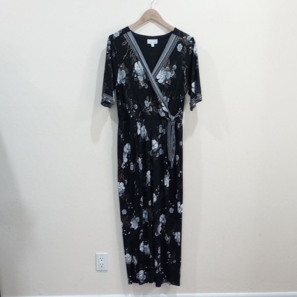 Robbie Bee Vintage Signature Black Floral Pantsuit, Size M